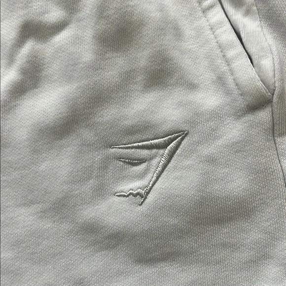 Gymshark White Athletic Shorts Lightweight Elastic Waist - Picture 3 of 4